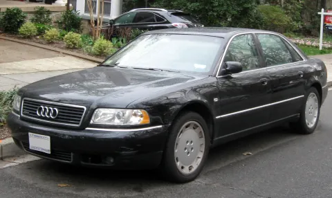 Audi A8 D2/4D [redesign]