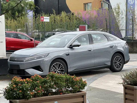 BYD Qin Max