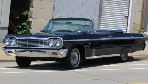 1964 Chevrolet Impala Super Sport convertible / 33rd Annual Beaver Falls Car Cruise in Beaver Falls, Pennsylvania