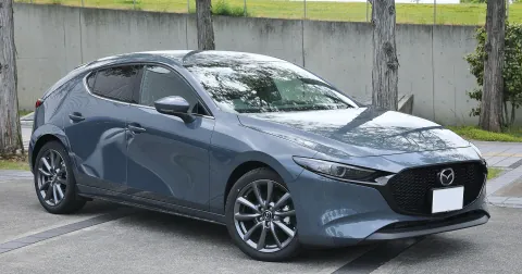 Mazda Axela