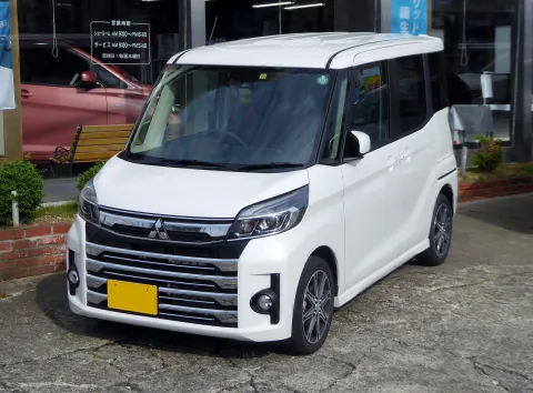 Mitsubishi eK Custom