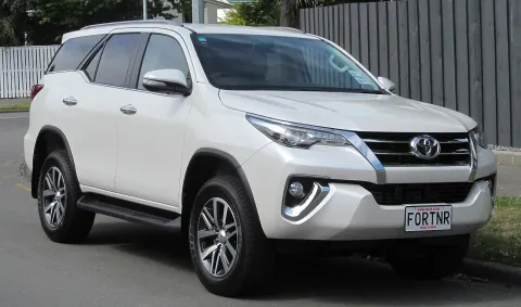 2015 Toyota Fortuner (New Zealand)